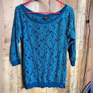 Express lace sweatshirt